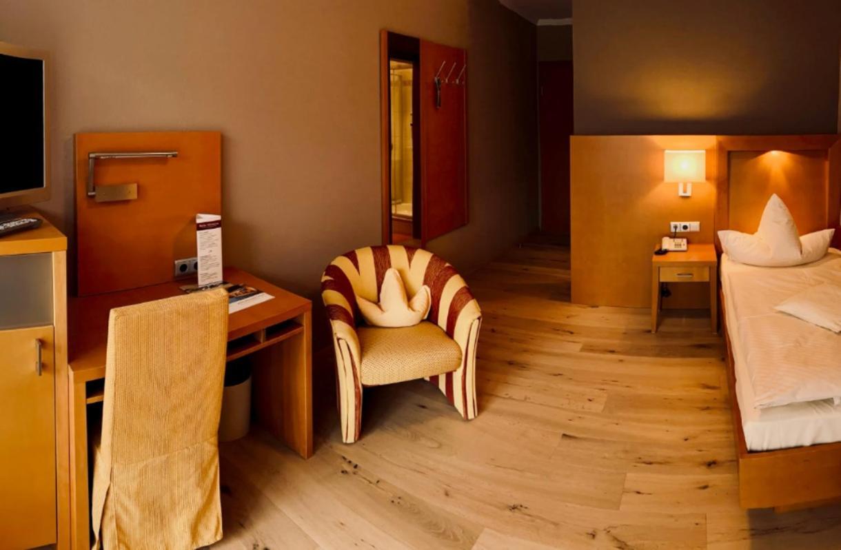 Hotel Hochheide ヴィリンゲン エクステリア 写真