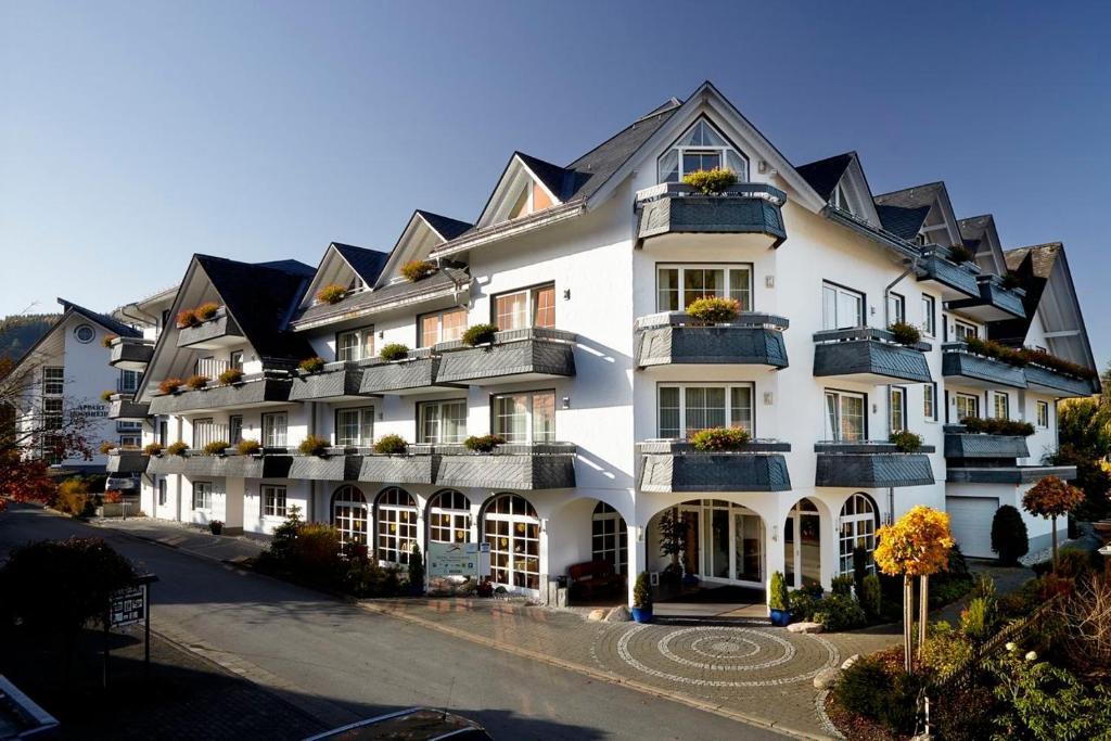 Hotel Hochheide ヴィリンゲン エクステリア 写真