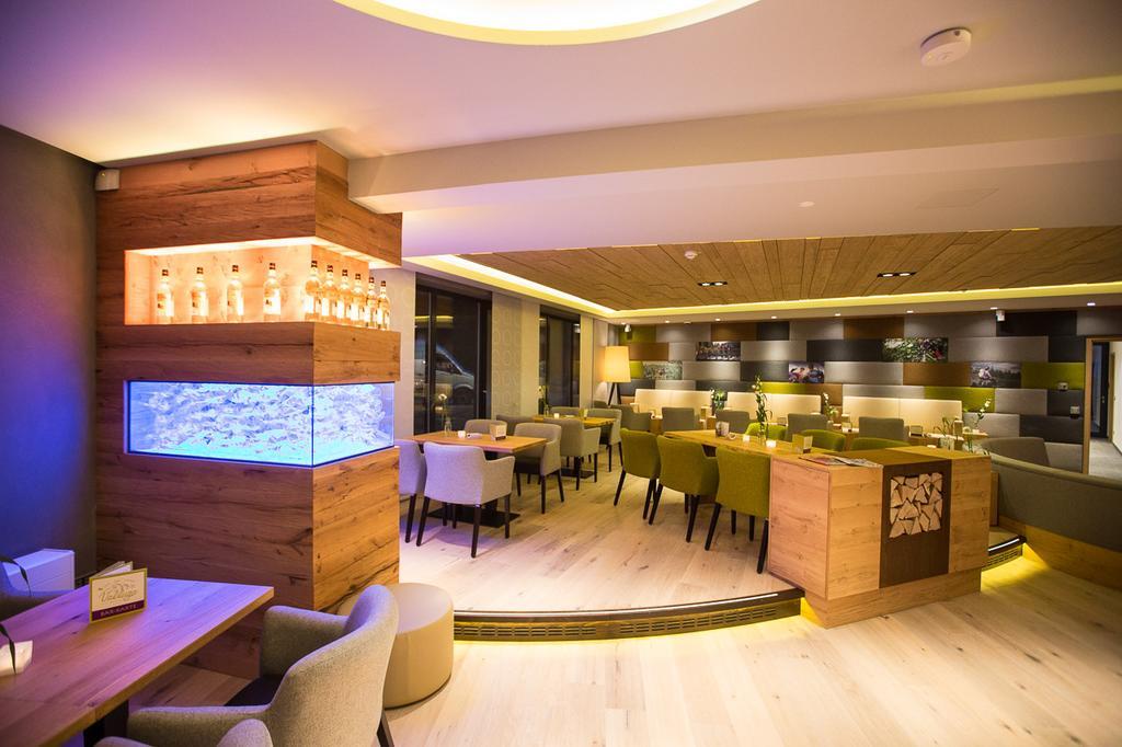 Hotel Hochheide ヴィリンゲン エクステリア 写真
